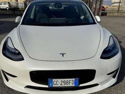 Bianco Usata 2020 Tesla Model 3 Tre volumi | 20.000 € (Ottimo prezzo)