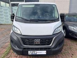 Bianco Usata 2023 Fiat Ducato 33 Furgone | 20.100 € (Buon prezzo)