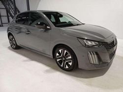 Grigio Usata 2024 Peugeot 208 Allure Due volumi | 15.490 € (Buon prezzo)