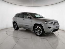 Grigio medio Usata 2017 Jeep Grand Cherokee Overland SUV | 22.900 € (Buon prezzo)
