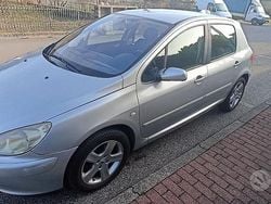 Grigio Usata 2002 Peugeot 307 Tre volumi | 600 € (Ottimo prezzo)