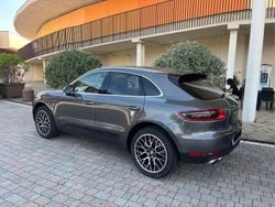 Grigio Usata 2014 Porsche Macan SUV | 34.000 € (Cara)