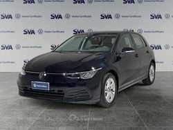 Nero Usata 2023 VW Golf VIII Life Tre volumi | 21.500 € (Buon prezzo)