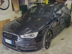 Nero Usata 2015 Audi A3 Sportback Admired Due volumi | 14.300 € (Buon prezzo)