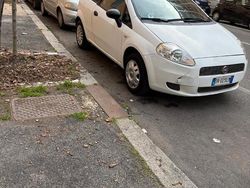 Bianco Usata 2009 Fiat Grande Punto Due volumi | 1900 € (Ottimo prezzo)