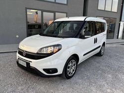 Bianco Usata 2021 Fiat Doblò Lounge Monovolume | 14.500 € (Cara)