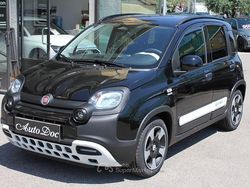 Nero Nuova 2025 Fiat Panda Cross Cross Due volumi | 16.800 €