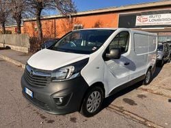 Bianco Usata 2016 Opel Vivaro Monovolume | 8900 € (Super prezzo)