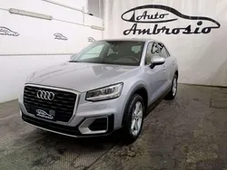 Grigio Usata 2020 Audi Q2 Comfort SUV | 24.190 € (Buon prezzo)