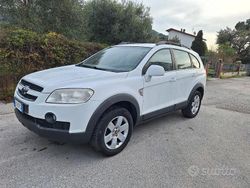 Usata 2010 Chevrolet Captiva SUV | 2800 € (Super prezzo)