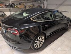 Usata 2019 Tesla Model 3 Performance Tre volumi | 17.800 € (Buon prezzo)