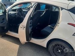 Beige Usata 2018 Lancia Ypsilon Gold Due volumi | 7800 € (Buon prezzo)