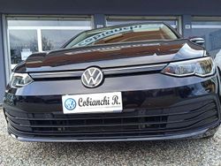 Nero Usata 2022 VW Golf VIII Life Tre volumi | 18.300 € (Buon prezzo)