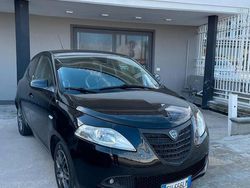 Nero Usata 2016 Lancia Ypsilon Silver Due volumi | 8499 € (Buon prezzo)