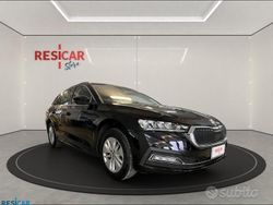 Nero metallizzato Usata 2024 Skoda Octavia Ambition Station wagon | 25.900 € (Ottimo prezzo)