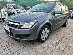 Grigio Usata 2005 Opel Astra Enjoy Station wagon | 2900 € (Buon prezzo)