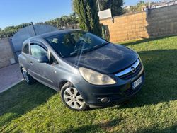 Grigio Usata 2008 Opel Corsa Coupé | 1500 € (Ottimo prezzo)