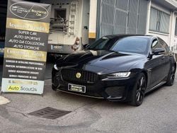 Other Usata 2019 Jaguar XE R-Dynamic Tre volumi | 29.900 €