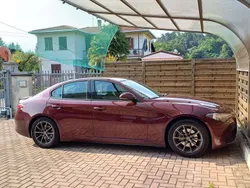 Usata 2017 Alfa Romeo Giulia Business Tre volumi | 15.500 € (Buon prezzo)