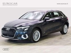 Grigio manhattan metallizzato Usata 2021 Audi A3 Business Tre volumi | 21.900 € (Buon prezzo)