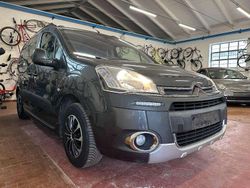 Grigio Usata 2013 Citroën Berlingo XTR Monovolume | 9890 € (Molto cara)
