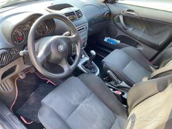 Usata 2005 Alfa Romeo 147 Due volumi | 2500 € (Buon prezzo)