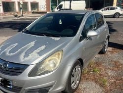 Grigio Usata 2010 Opel Corsa Tre volumi | 1500 € (Super prezzo)