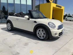 Bianco Usata 2010 Mini Cooper D Cabriolet Cabrio | 6950 € (Buon prezzo)