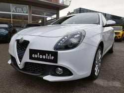 Bianco Usata 2016 Alfa Romeo Giulietta Super Due volumi | 12.990 € (Molto cara)