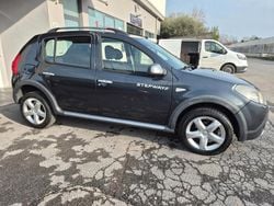 Grigio Usata 2011 Dacia Sandero Stepway Tre volumi | 3900 € (Ottimo prezzo)