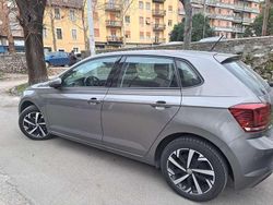 Usata 2018 VW Polo Comfortline Tre volumi | 12.000 € (Ottimo prezzo)