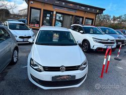 Bianco Usata 2012 VW Polo Highline Tre volumi | 5490 € (Ottimo prezzo)
