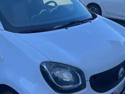 Bianco pastello Usata 2015 Smart ForFour Passion Tre volumi | 9500 € (Ottimo prezzo)