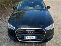 Usata 2018 Audi A3 Business Tre volumi | 16.000 € (Buon prezzo)