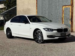 Bianco Usata 2012 BMW 320 Comfort Edition Tre volumi | 12.490 € (Molto cara)