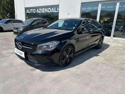 Nero Usata 2017 Mercedes CLA200 Shooting Brake Station wagon | 15.900 € (Buon prezzo)