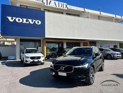 Nero Usata 2021 Volvo XC60 Momentum SUV | 34.500 € (Buon prezzo)