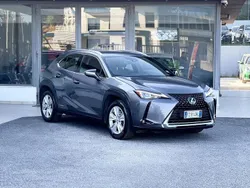 Grigio Usata 2019 Lexus UX SUV | 17.900 € (Super prezzo)