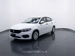 Bianco gelato Usata 2019 Fiat Tipo Easy Tre volumi | 10.990 € (Ottimo prezzo)
