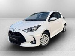 Bianco Usata 2022 Toyota Yaris Hybrid Active Tre volumi | 15.900 € (Ottimo prezzo)