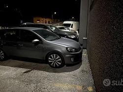 Grigio Usata 2010 VW Golf VI GTD Tre volumi | 8000 € (Buon prezzo)
