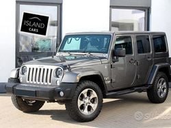 Grigio Usata 2018 Jeep Wrangler Unlimited Sahara SUV | 37.999 € (Buon prezzo)