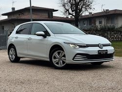 Bianco Usata 2020 VW Golf VII Life Tre volumi | 17.490 € (Ottimo prezzo)