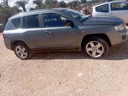Usata 2013 Jeep Compass Limited SUV | 8000 € (Cara)