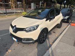 Usata 2015 Renault Captur SUV | 10.000 € (Buon prezzo)