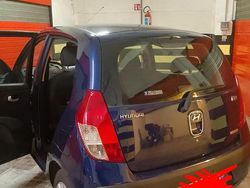 Blu Usata 2010 Hyundai i10 Style Due volumi | 2200 €