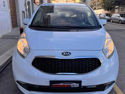 Bianco Usata 2015 Kia Venga Active Due volumi | 8000 € (Cara)