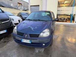 Blu Usata 2002 Renault Clio II Expression Tre volumi | 800 € (Ottimo prezzo)