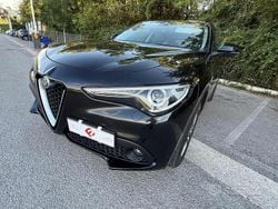 Nero Usata 2018 Alfa Romeo Stelvio Super SUV | 17.900 € (Buon prezzo)