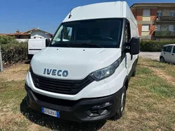 Bianco Usata 2022 Iveco Daily Furgone | 27.000 € (Ottimo prezzo)